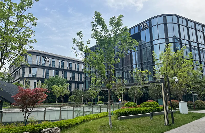 ساختمان اداری